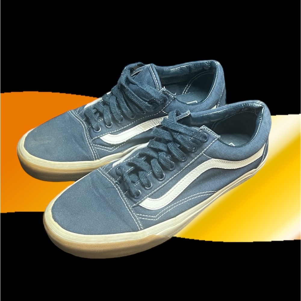 Vans - Old Skool Sneaker - SZ 8.5 M - SZ 11 W - Blue/White
